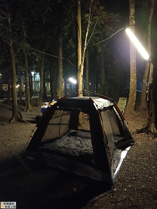 [露營] 美濃森林星光小屋 露營 溪流 泰式料理 - 長頸鹿的自由之旅｜旅遊紀錄 心得推薦 露營/浮潛/登山