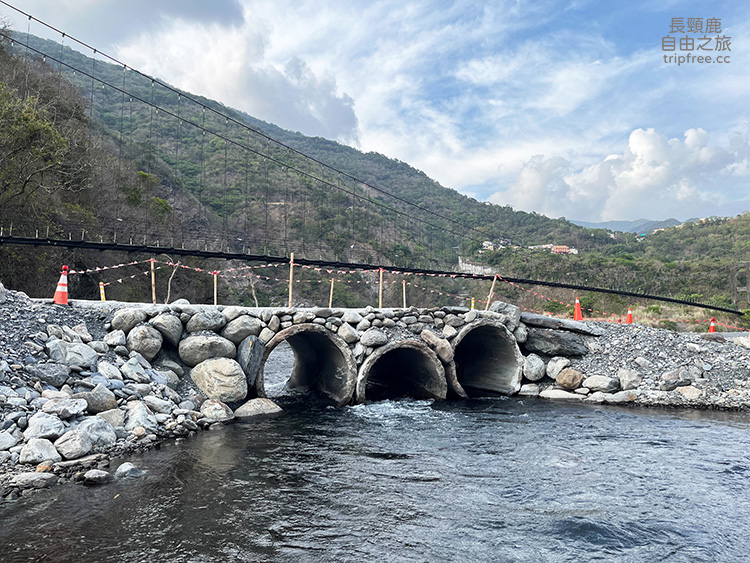 [露營] 琉璃灣露營區 河谷群山環繞 深山原始風貌 - 長頸鹿的自由之旅｜旅遊紀錄 心得推薦 露營/浮潛/登山