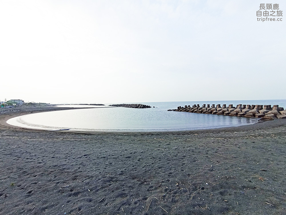 [露營] 汕尾觀光堤防 海灘野營 清澈海水 - 長頸鹿的自由之旅｜旅遊紀錄 心得推薦 露營/浮潛/登山