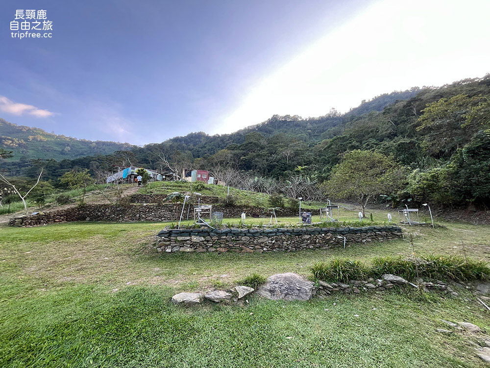 [露營] 獵人露營區 中海拔1100公尺 群山雲海環繞 俯瞰百萬風景 - 長頸鹿的自由之旅｜旅遊紀錄 心得推薦 露營/浮潛/登山