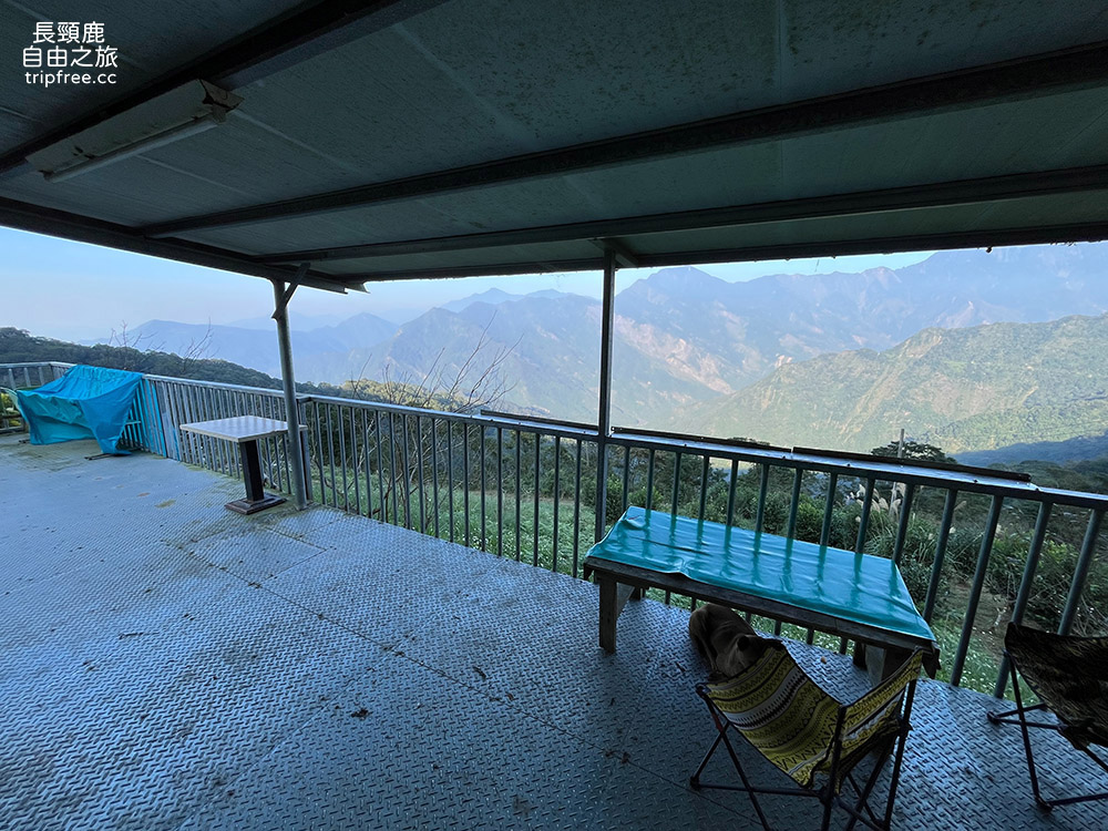 [露營] 獵人露營區 中海拔1100公尺 群山雲海環繞 俯瞰百萬風景 - 長頸鹿的自由之旅｜旅遊紀錄 心得推薦 露營/浮潛/登山