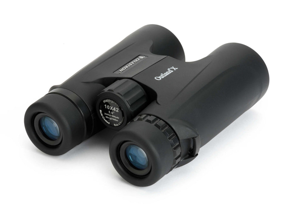 [開箱] Celestron 星特朗 Outland X 8x42 10x42 雙筒望遠鏡 - 長頸鹿的自由之旅｜旅遊紀錄 心得推薦 露營/浮潛/登山