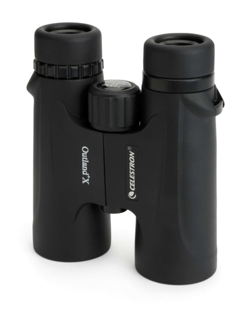 [開箱] Celestron 星特朗 Outland X 8x42 10x42 雙筒望遠鏡 - 長頸鹿的自由之旅｜旅遊紀錄 心得推薦 露營/浮潛/登山